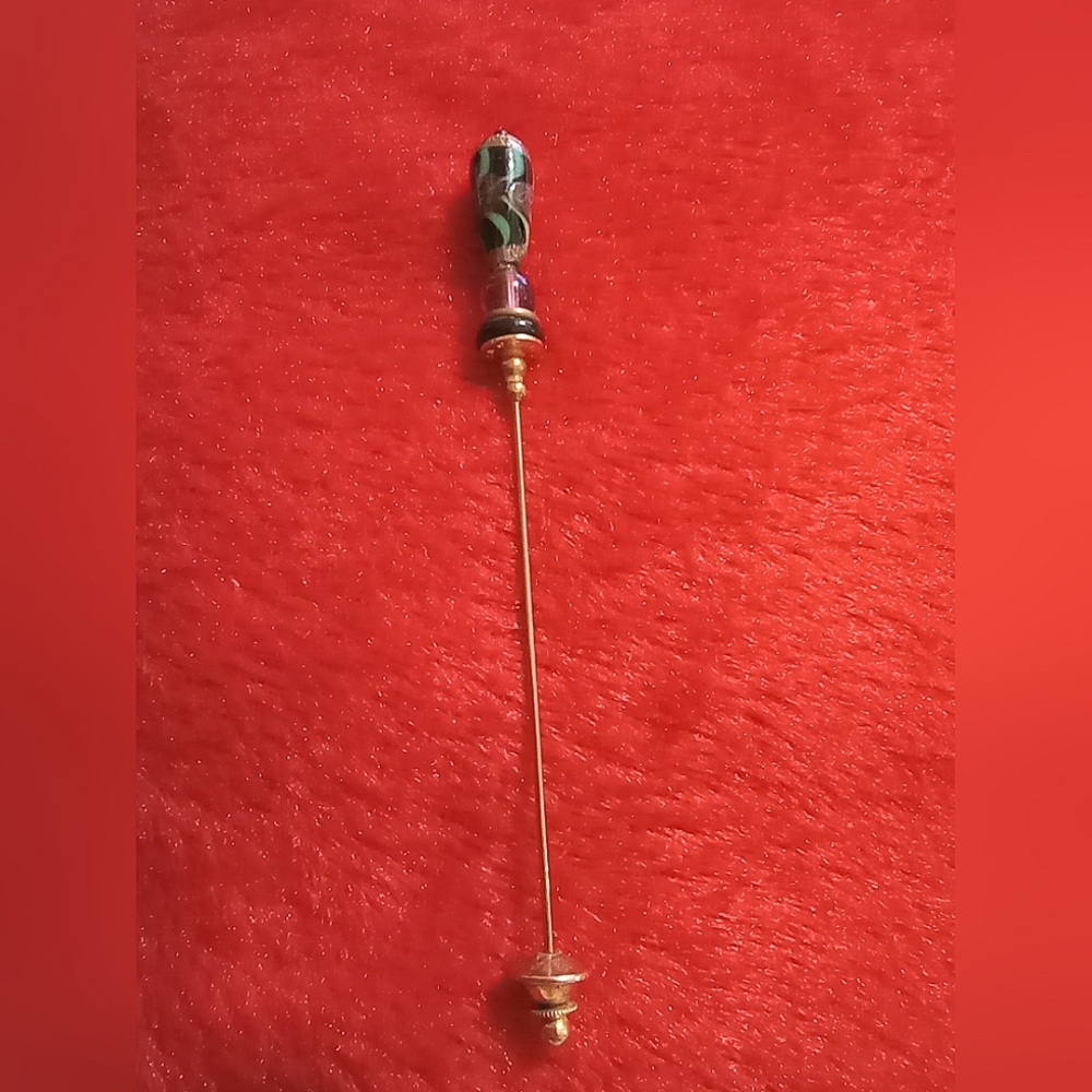 Mei Fa Vintage Glass Pin